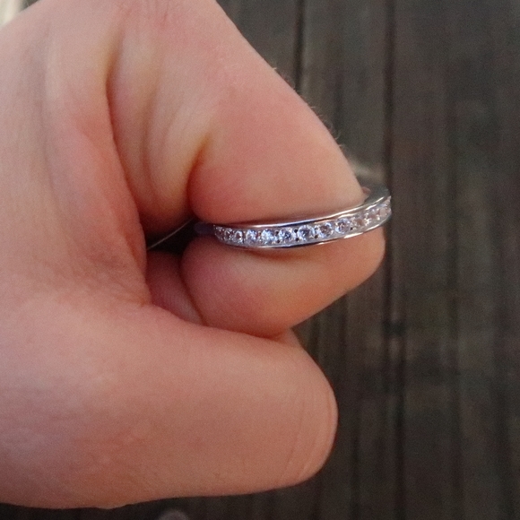 Sterling silver ring - Picture 2 of 2